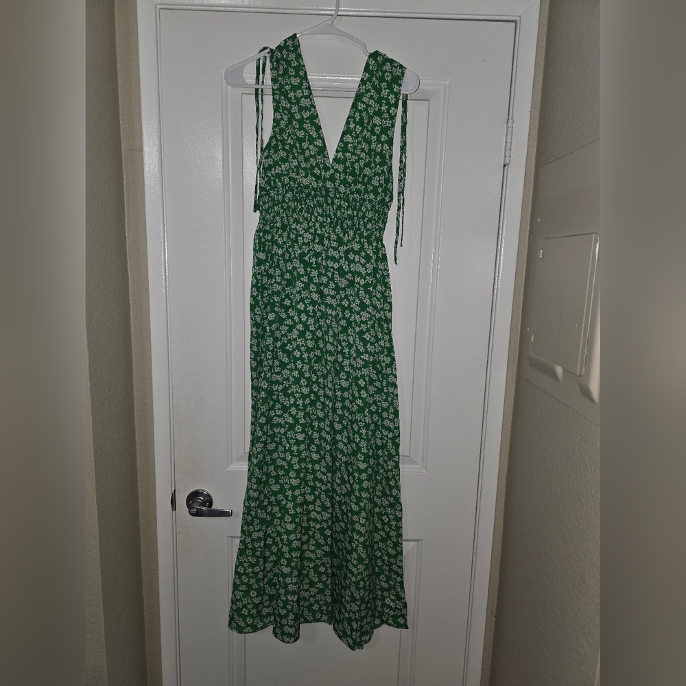 Cupshe Green Floral Maxi Dress Tie Strap Flowy Summer Small NWOT - Picture 3 of 4